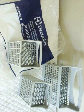 Genuine Lot of 3 NIOP ELECTROLUX Dishwasher Silverware Utensil Baskets
